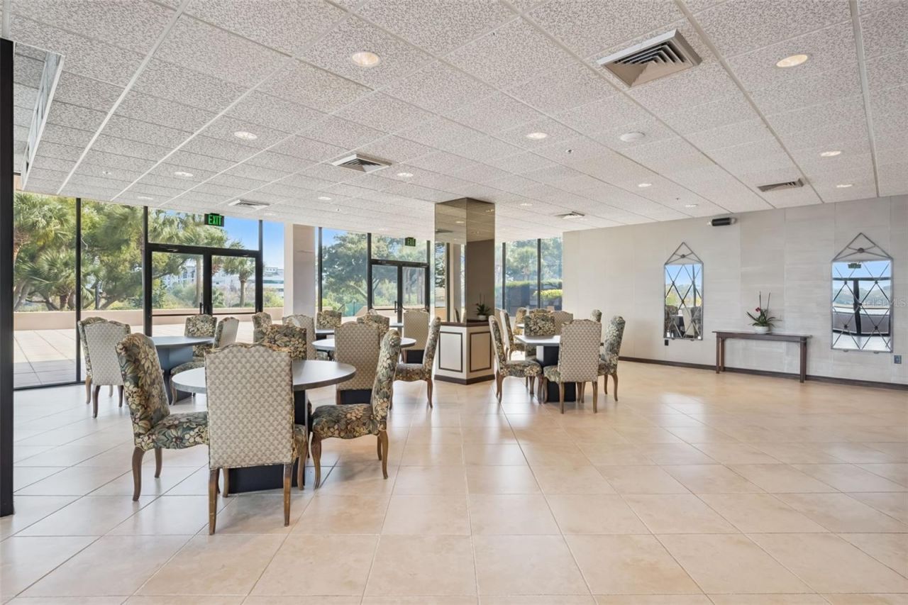 7550 Hinson Street, Unit 4b, Orlando, FL 32819 Photo