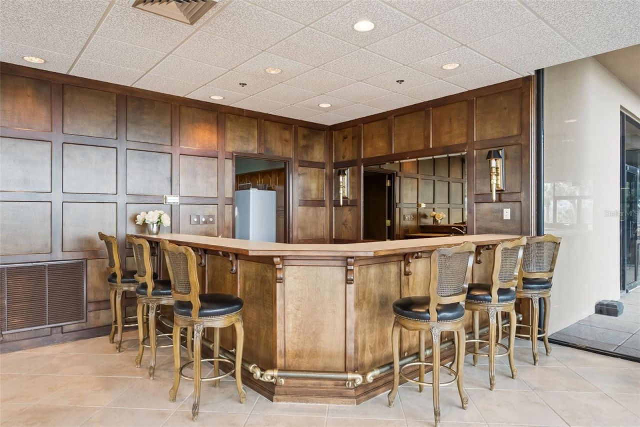 7550 Hinson Street, Unit 4b, Orlando, FL 32819 Photo