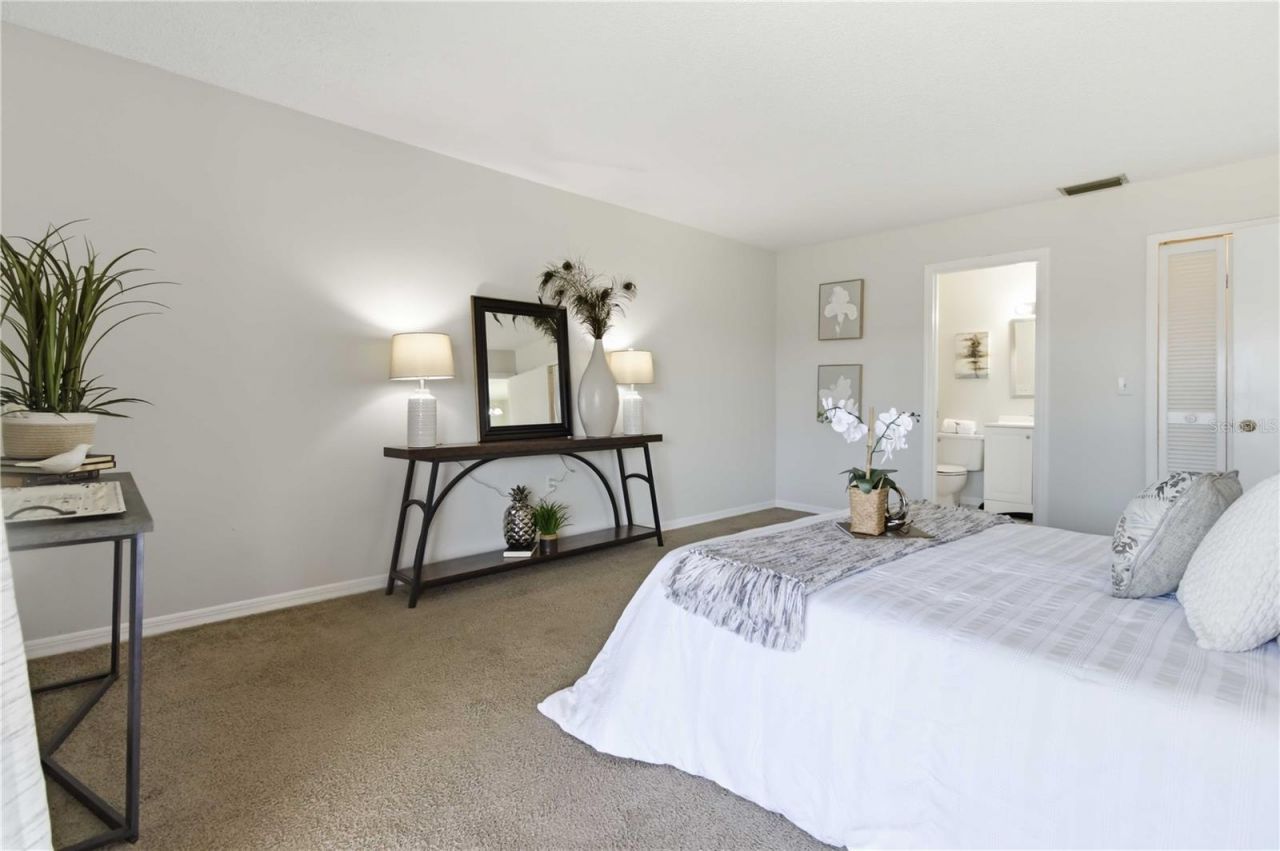 5807 N Atlantic Avenue, Unit 421, Cape Canaveral, FL 32920 Photo