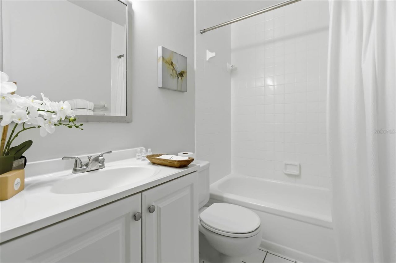5807 N Atlantic Avenue, Unit 421, Cape Canaveral, FL 32920 Photo
