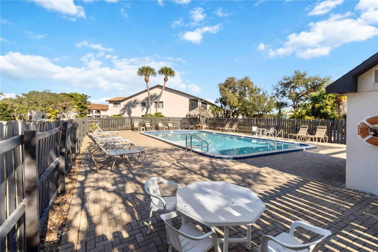5807 N Atlantic Avenue, Unit 421, Cape Canaveral, FL 32920 Photo