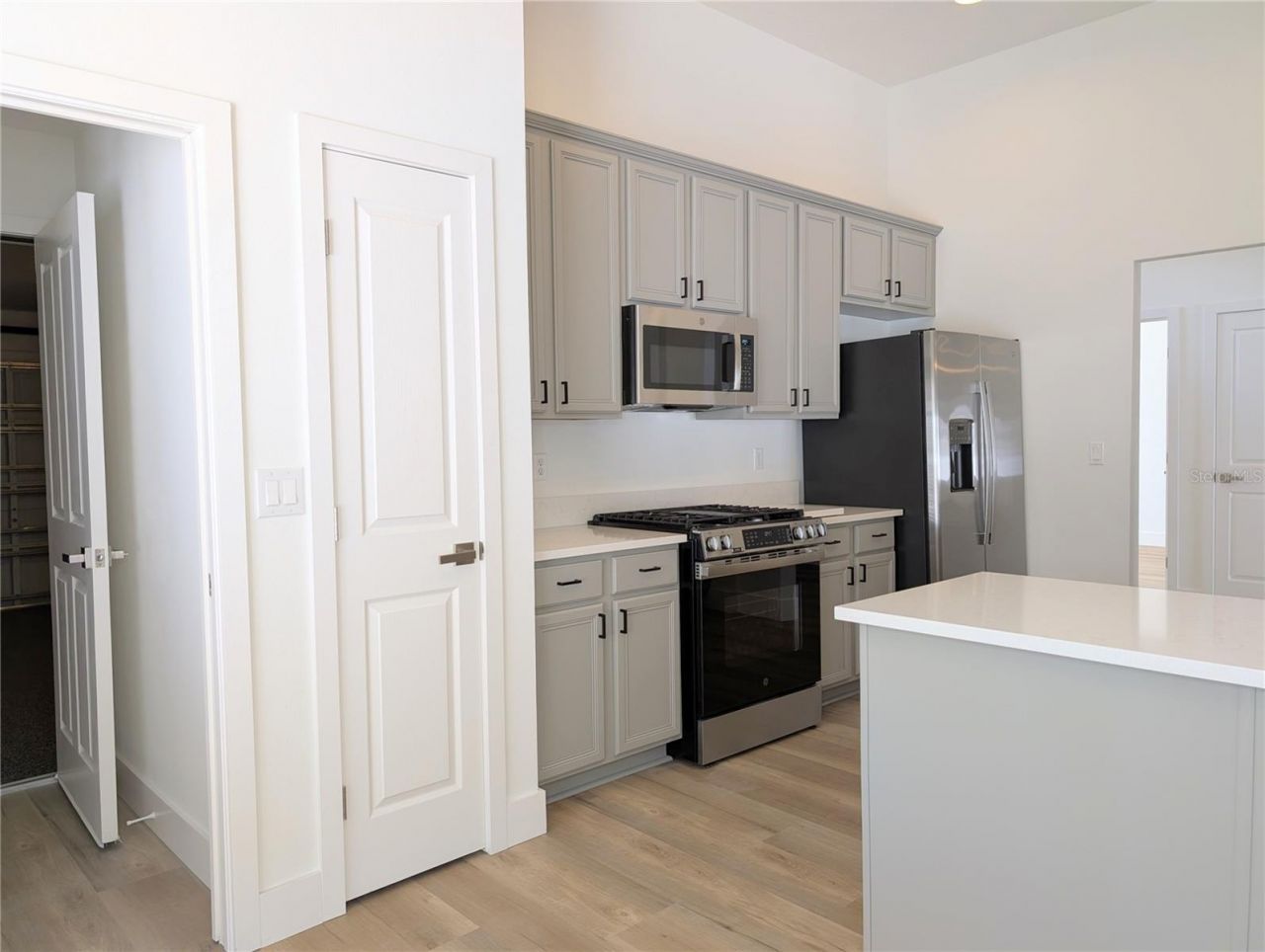 24425 Summer Wind Court, Lutz, FL 33559 Photo