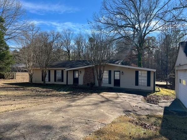 140 Pate Rd, Mantee, MS 39751