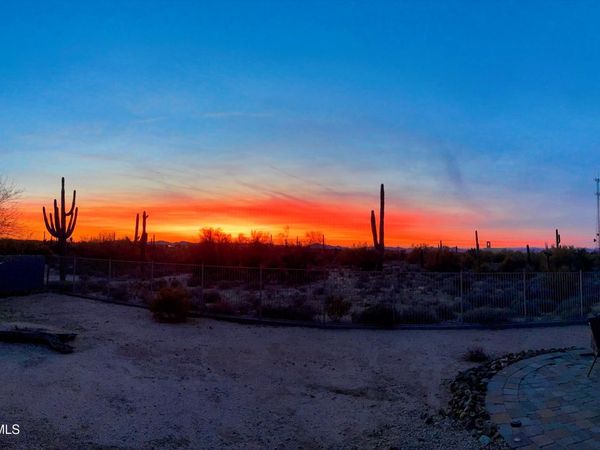 33010 N 53RD Place, Cave Creek, AZ 85331