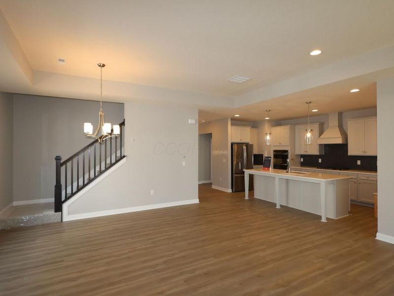 6952 Corsican Loop N, Hilliard, OH 43026 Photo 2