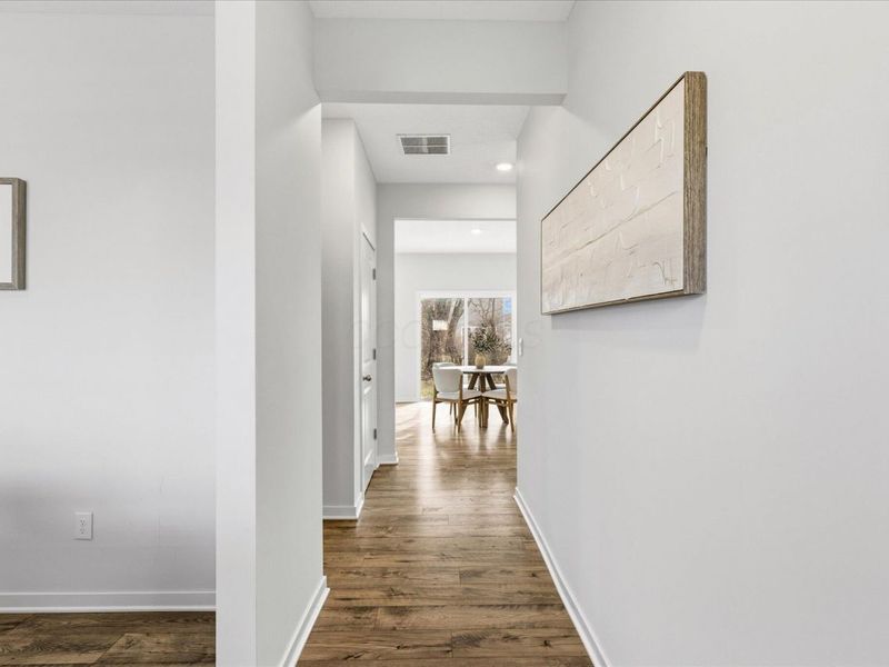 211 Sterndale Drive, Pickerington, OH 43147 Photo 5