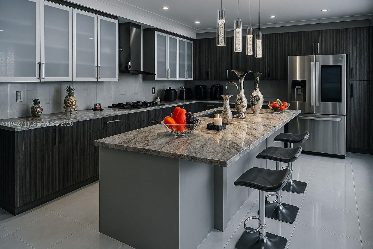 2118 NW 86th St, Miami, FL 33147 Photo