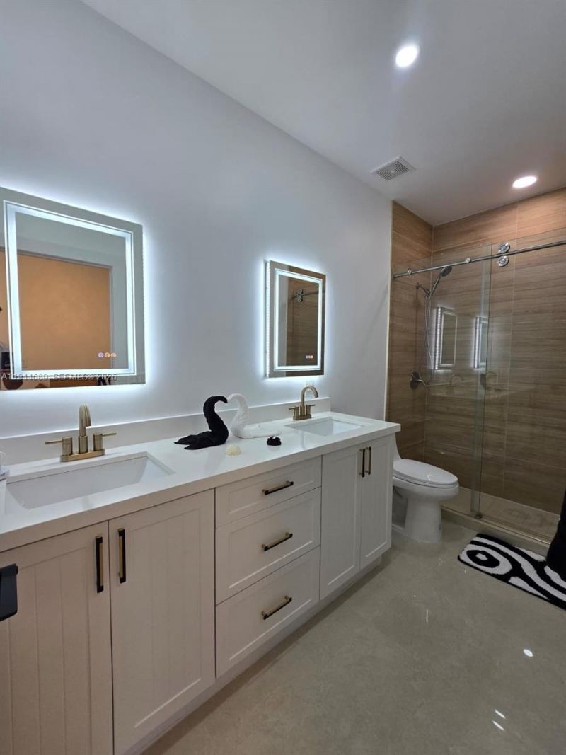 1680 SW 154th Path, Miami, FL 33185 Photo