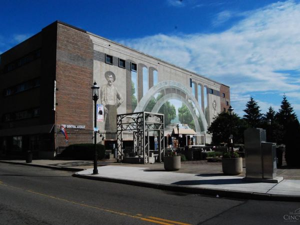 1131 Central Avenue, Middletown, OH 45044