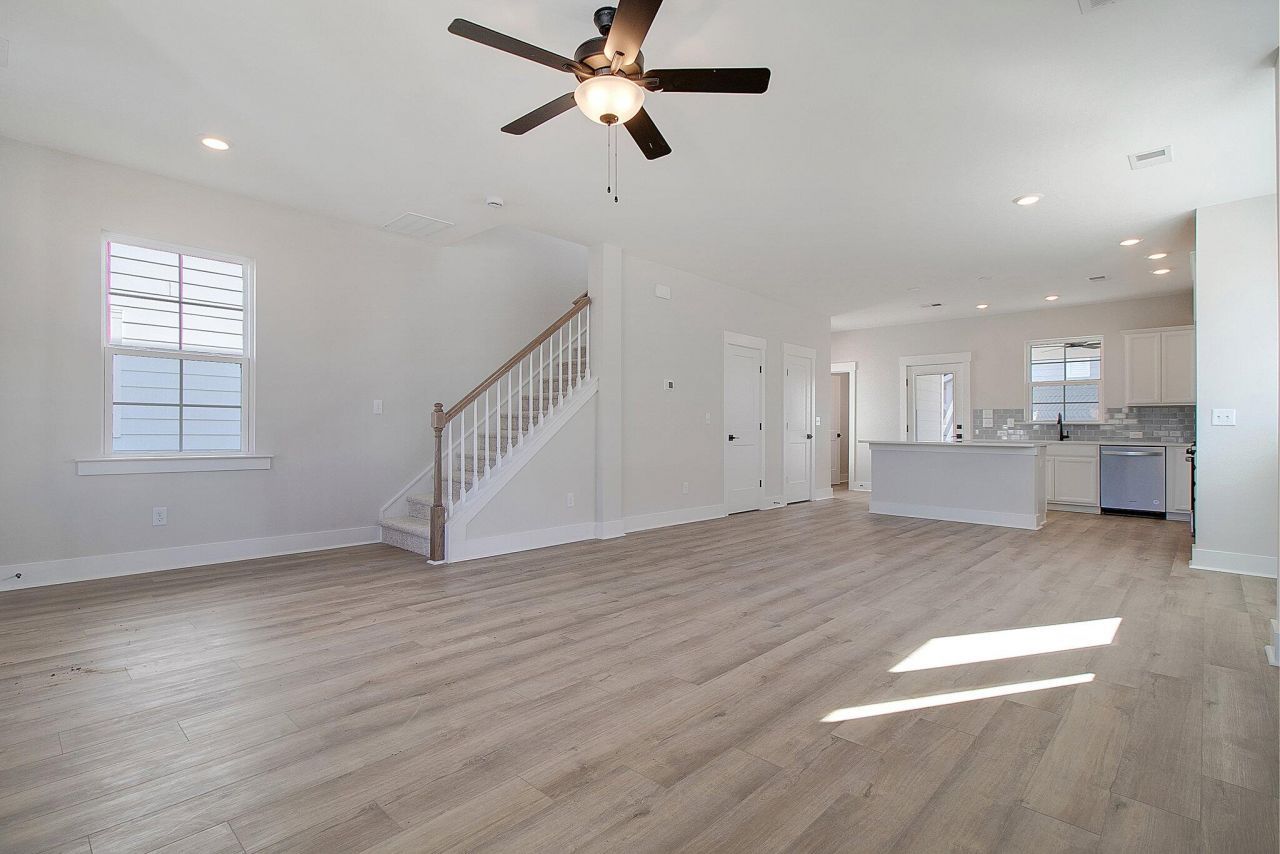 531 Ivy Green Lane Photo 5