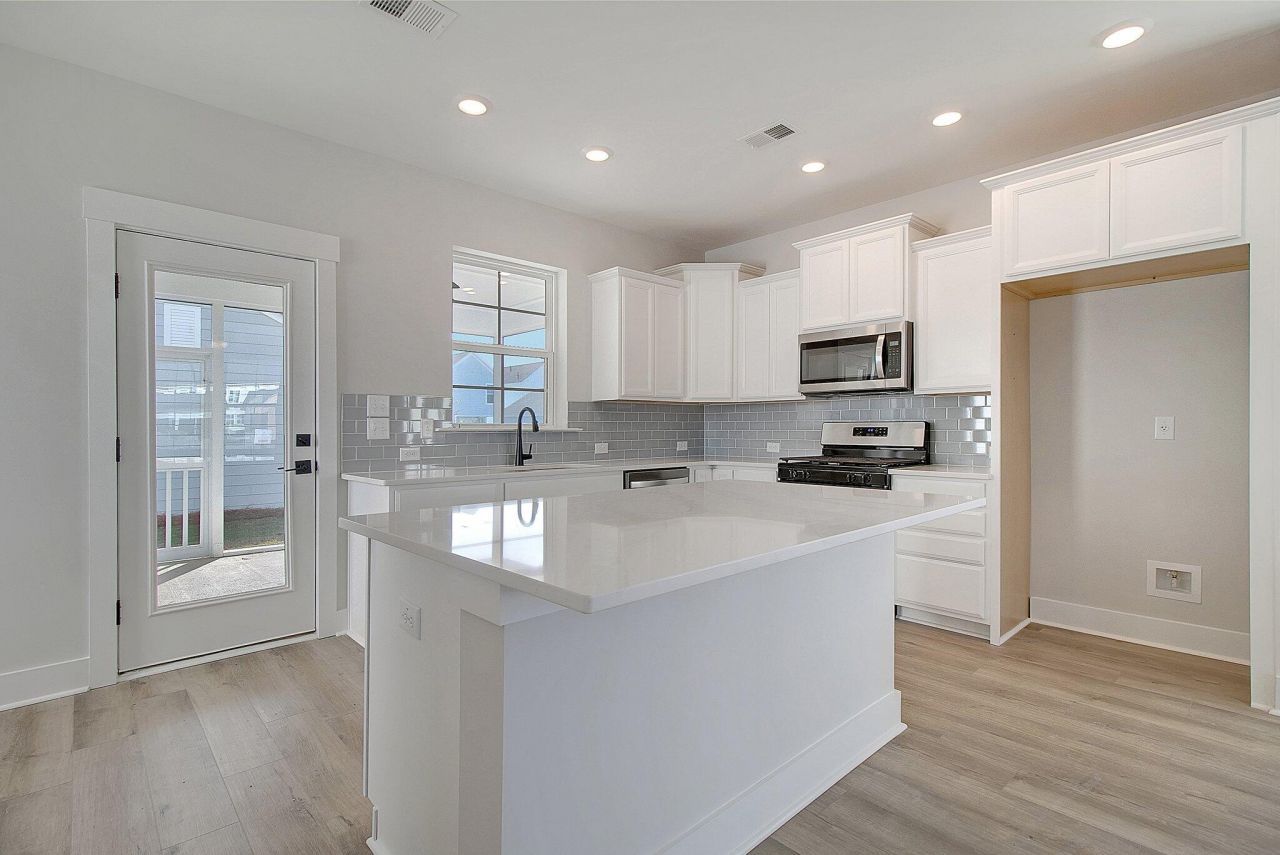 531 Ivy Green Lane Photo 7