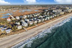 118 Sea Oats Circle photo 4