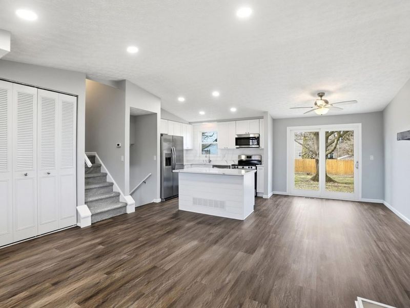 1295 Hathersage Place, Galloway, OH 43119 Photo 11