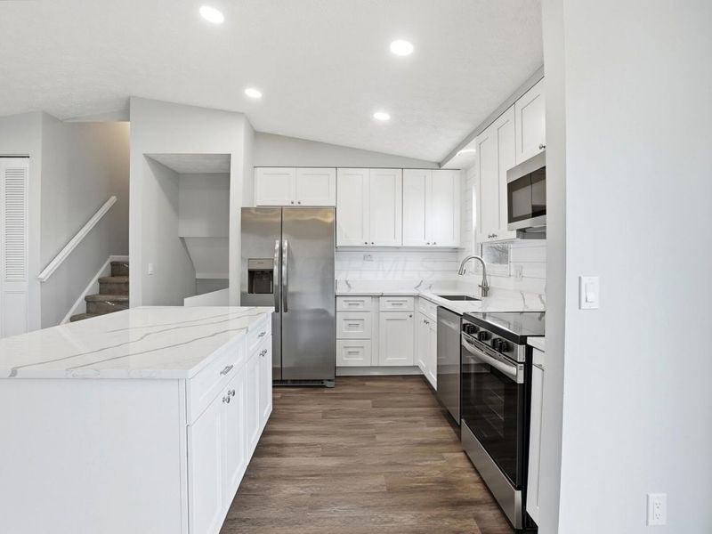 1295 Hathersage Place, Galloway, OH 43119 Photo 17