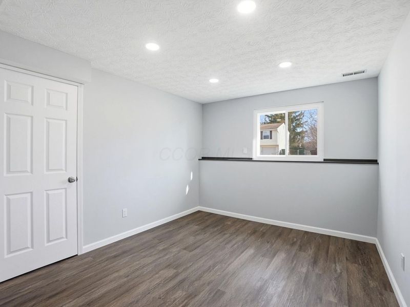 1295 Hathersage Place, Galloway, OH 43119 Photo 34