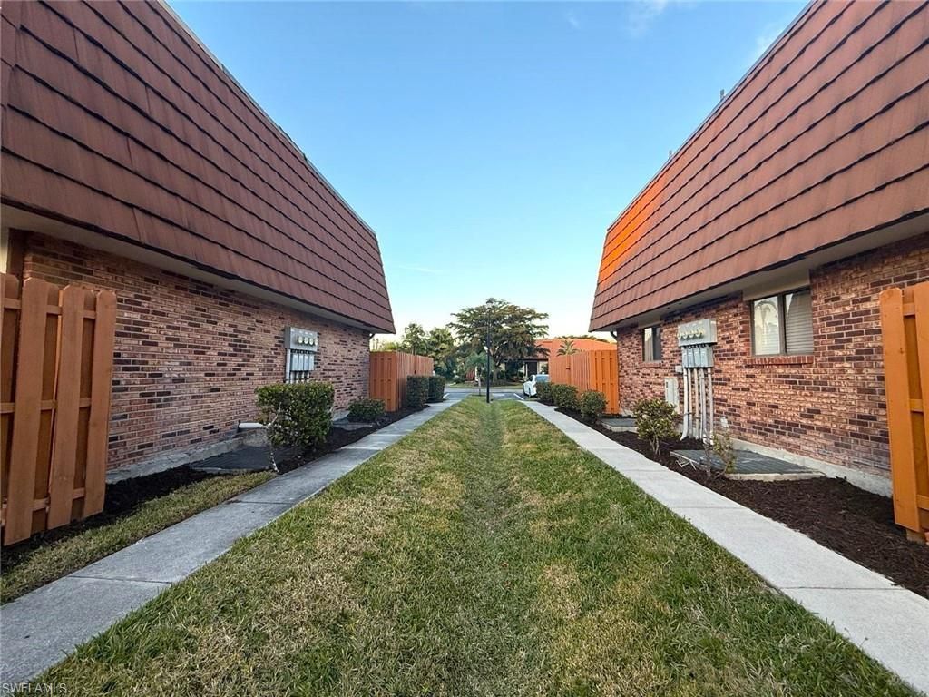 1406 Park Shore Cir, Unit 3, Fort Myers, FL 33901 Photo