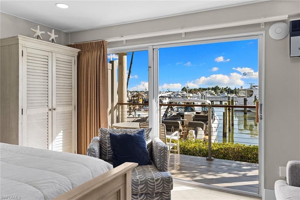 900 Broad Ave S, Unit 110, Naples, FL 34102 Photo