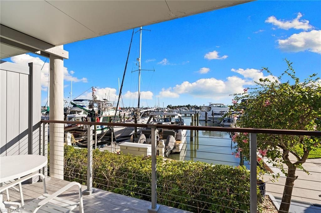 900 Broad Ave S, Unit 110, Naples, FL 34102 Photo