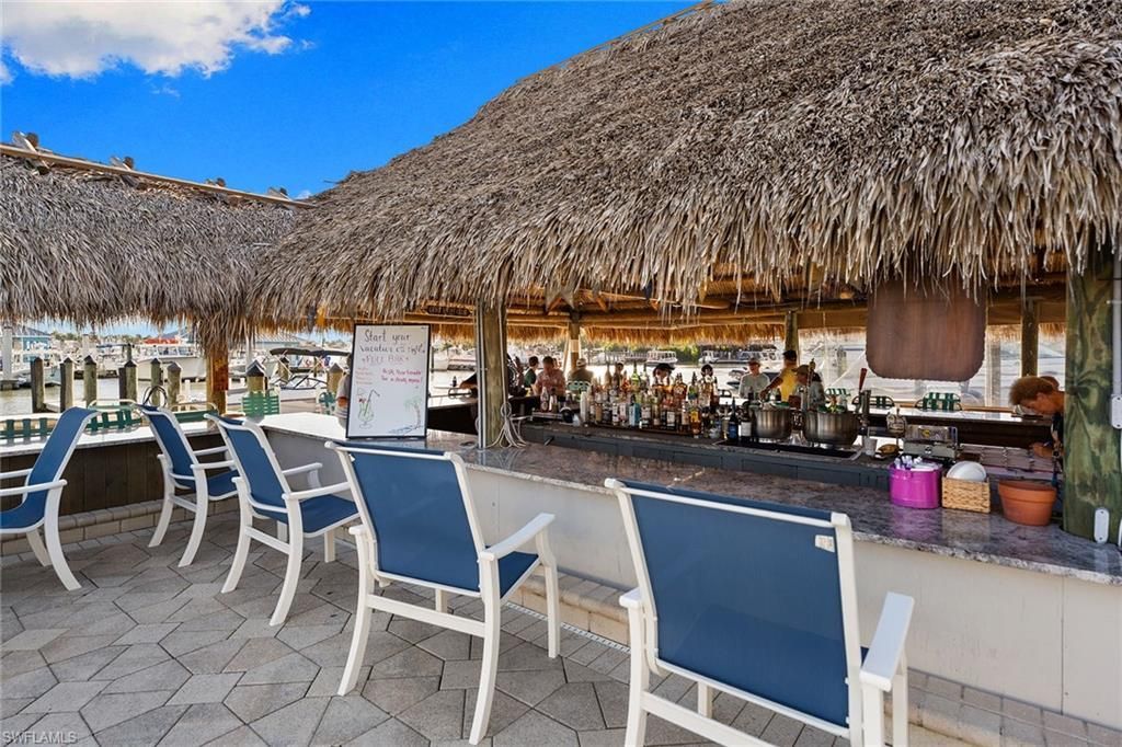 900 Broad Ave S, Unit 110, Naples, FL 34102 Photo