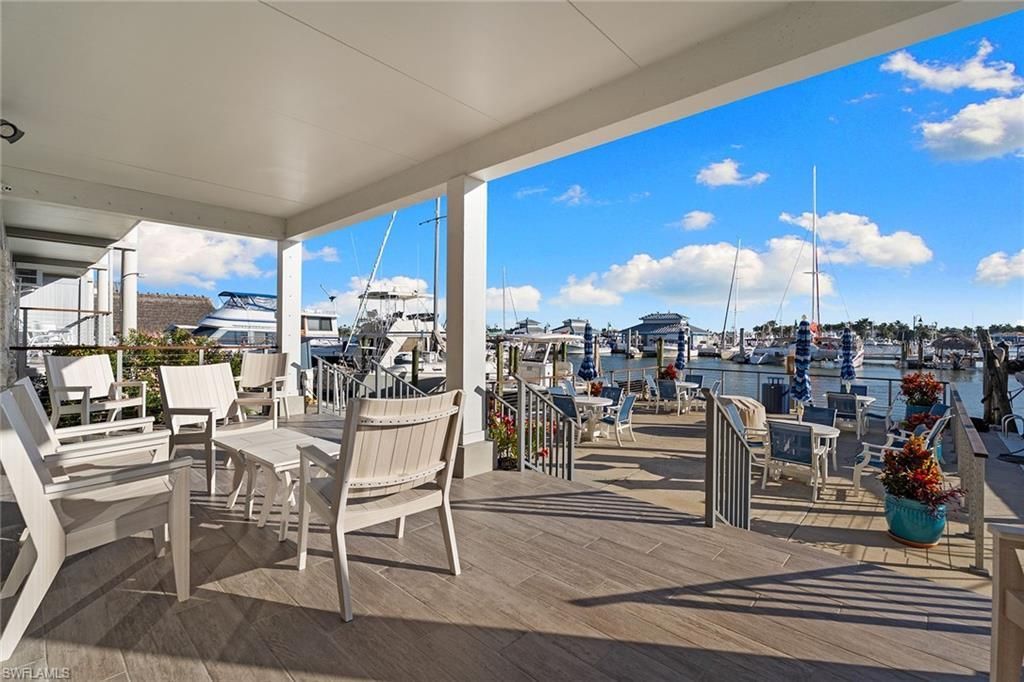 900 Broad Ave S, Unit 110, Naples, FL 34102 Photo