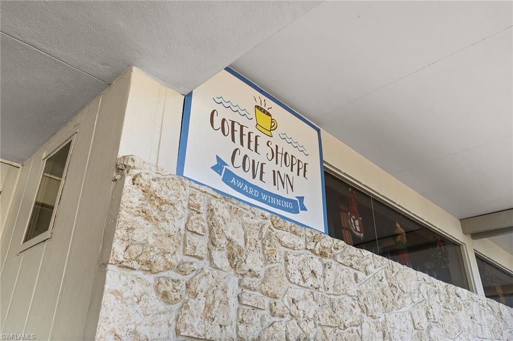 900 Broad Ave S, Unit 110, Naples, FL 34102 Photo