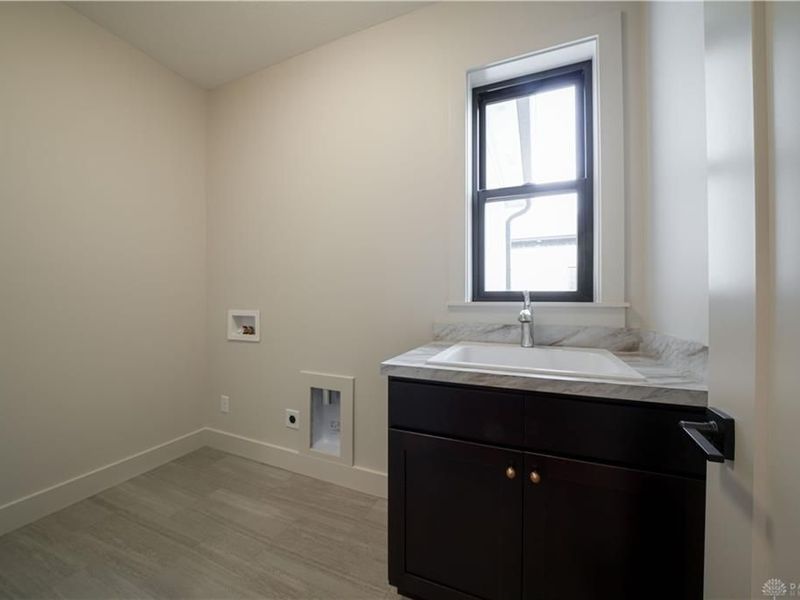 1232 Normandy Rue, Clearcreek Township, OH 45458 Photo 10