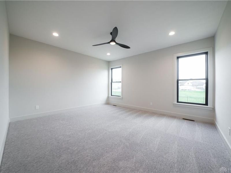 1232 Normandy Rue, Clearcreek Township, OH 45458 Photo 8