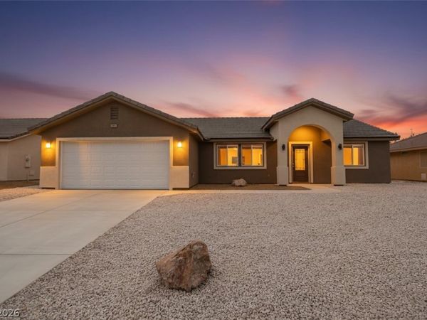 3871 N Mayfield Ranch Road, Pahrump, NV 89060