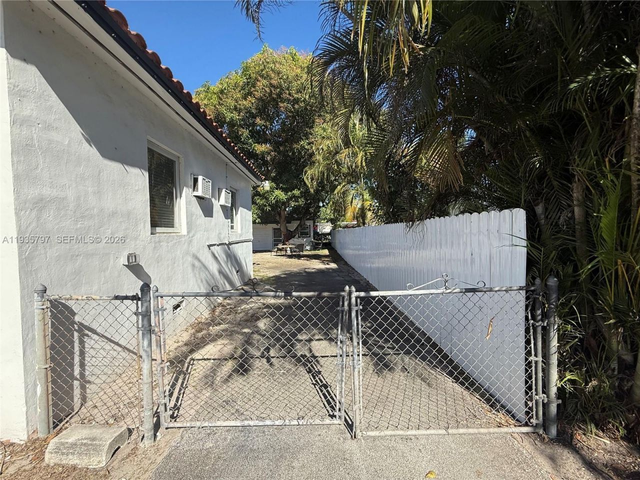 79 NW 143rd St , Miami, FL 33168 Photo