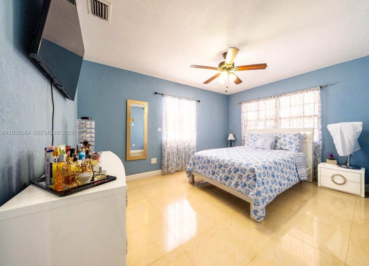 1937 SW 57th Ct, Miami, FL 33155 Photo