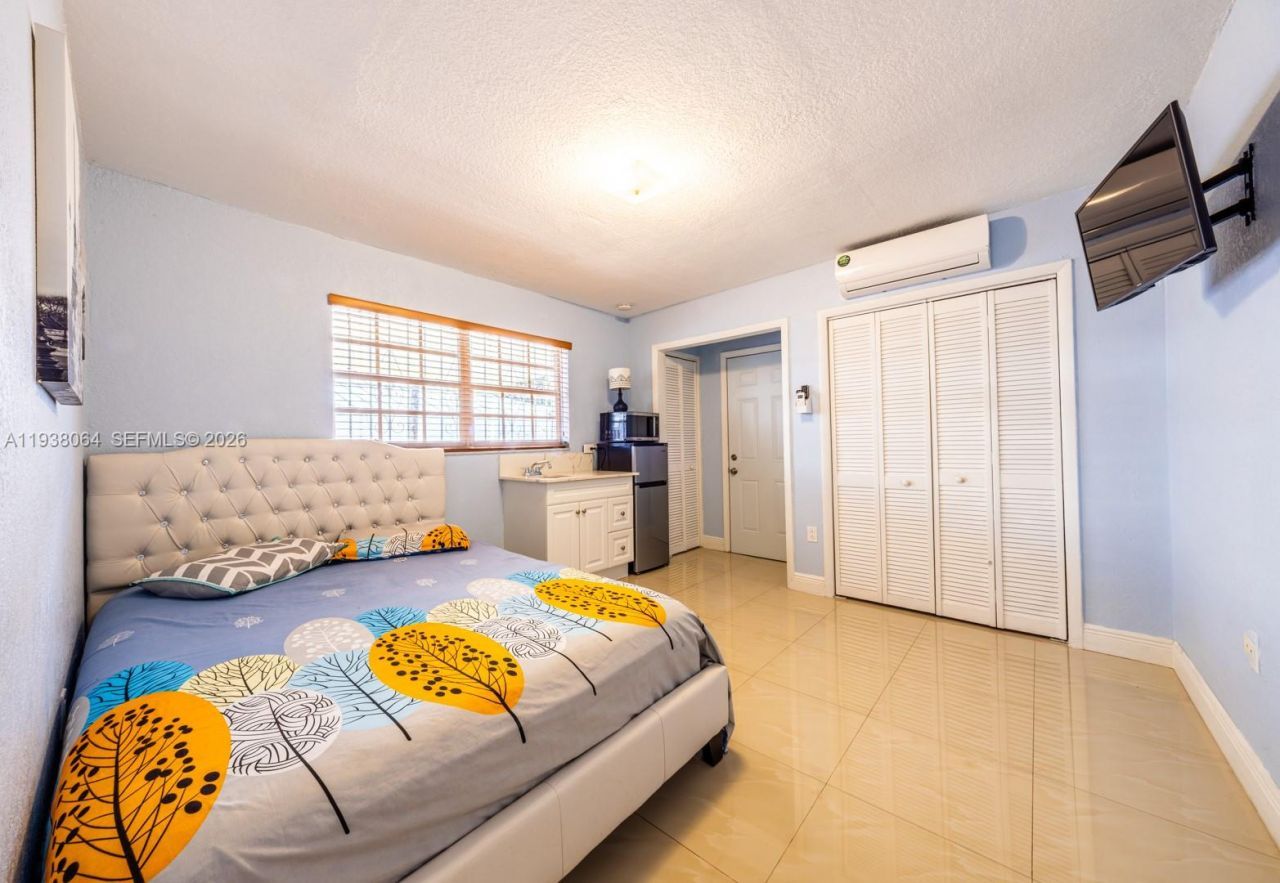 1937 SW 57th Ct, Miami, FL 33155 Photo