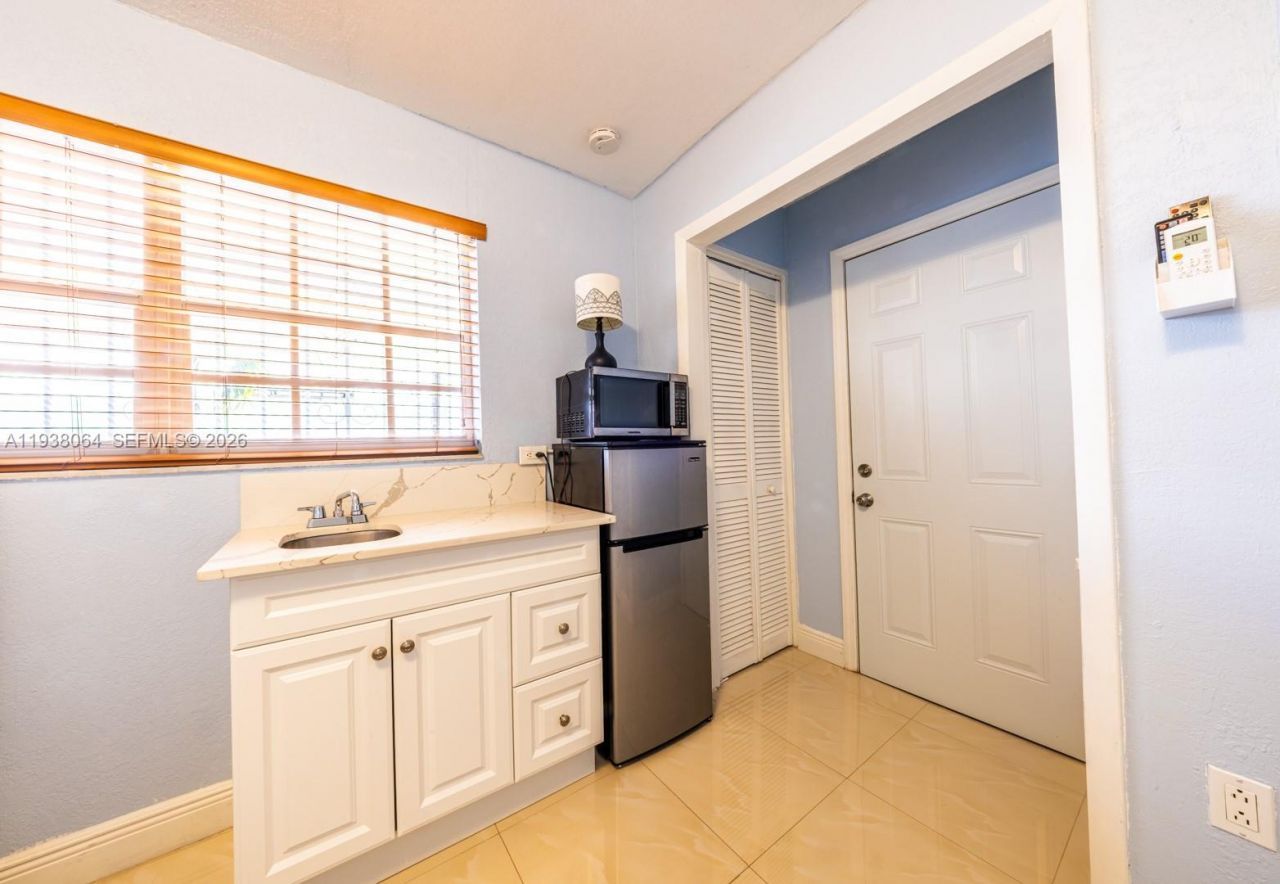 1937 SW 57th Ct, Miami, FL 33155 Photo