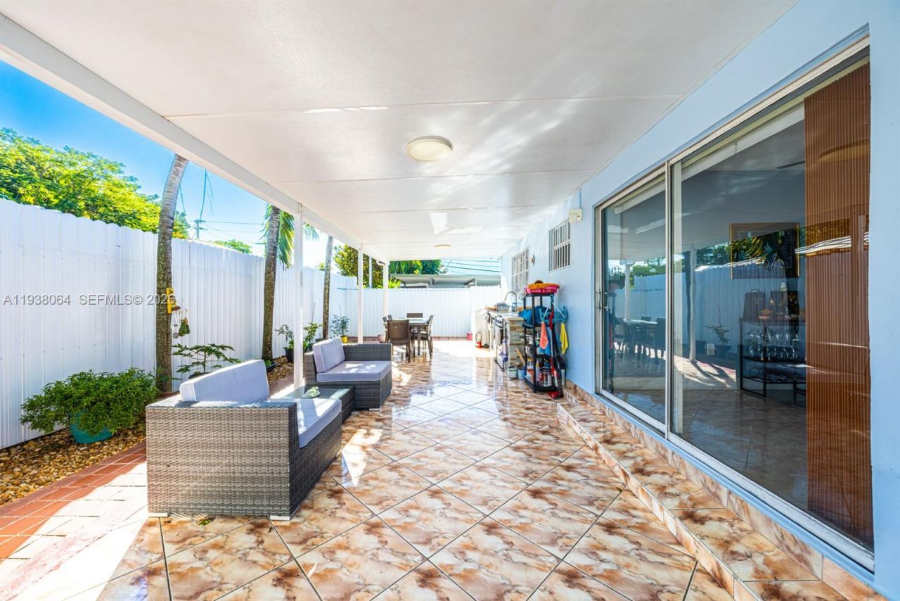 1937 SW 57th Ct, Miami, FL 33155 Photo