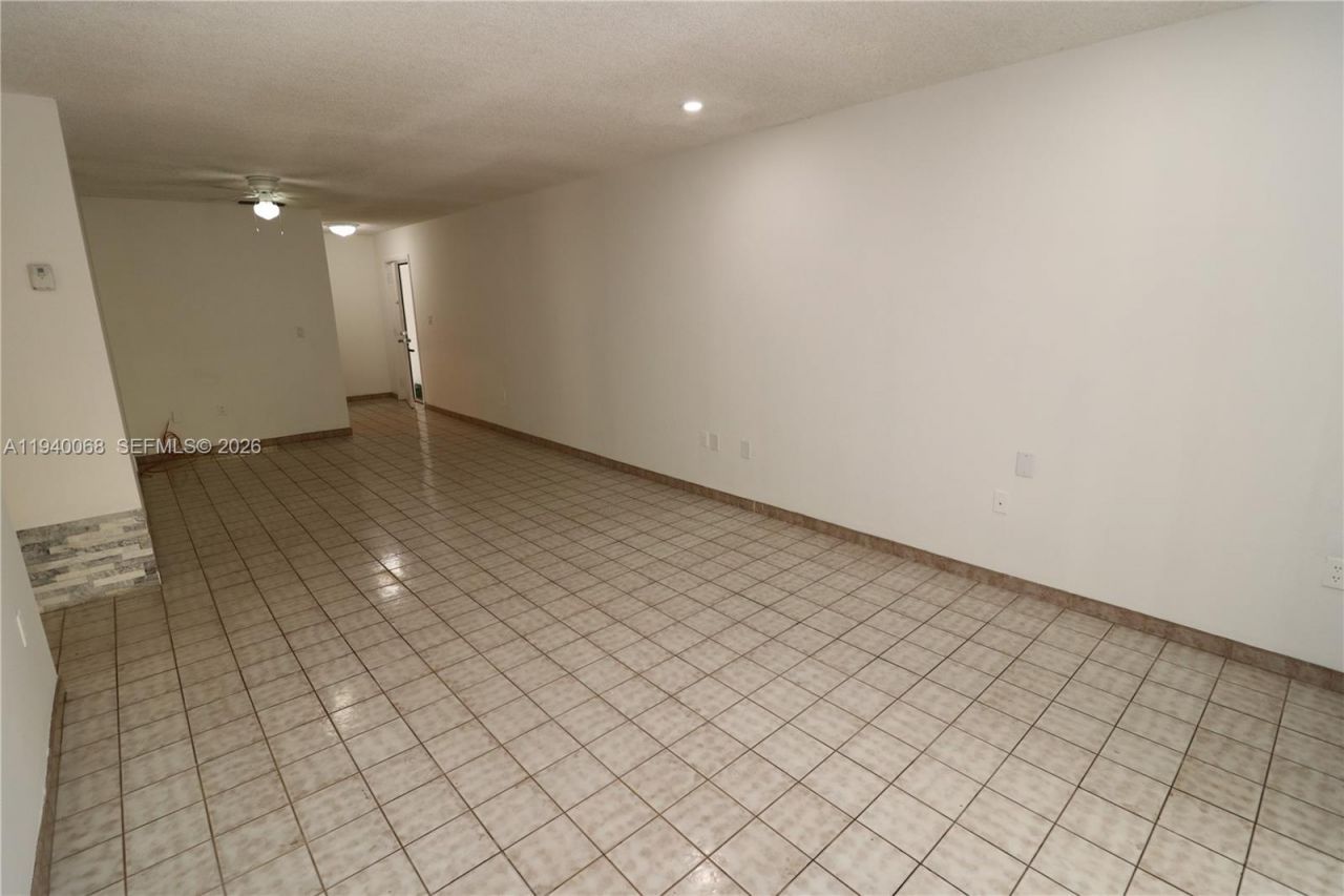 1348 SW 2nd St, Unit 8, Miami, FL 33135 Photo