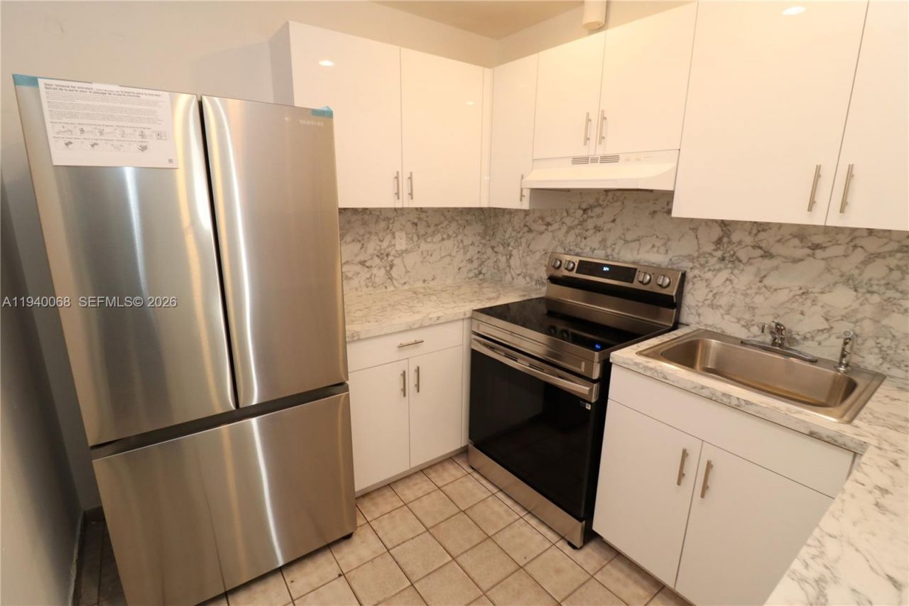 1348 SW 2nd St, Unit 8, Miami, FL 33135 Photo