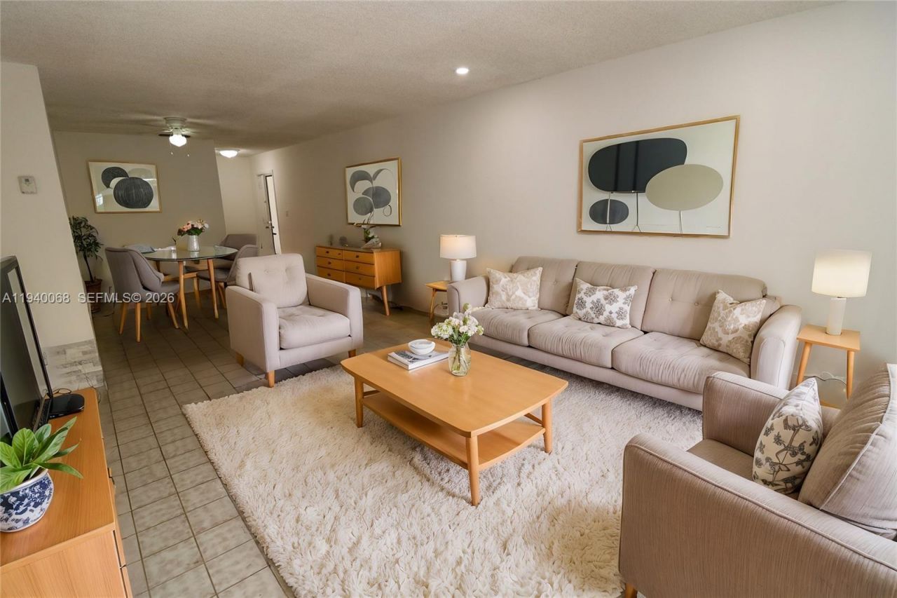 1348 SW 2nd St, Unit 8, Miami, FL 33135 Photo