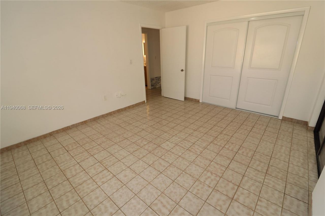 1348 SW 2nd St, Unit 8, Miami, FL 33135 Photo