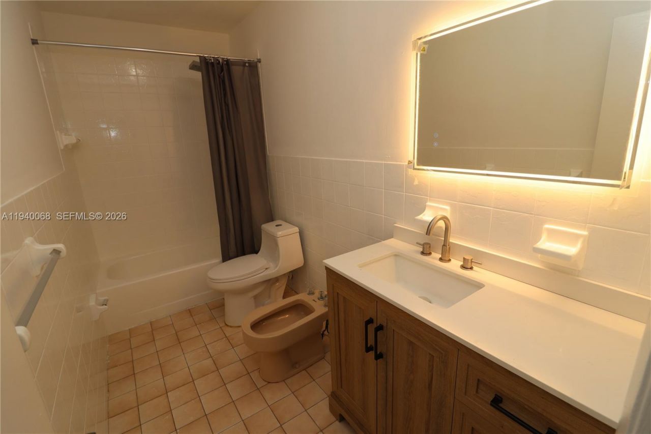 1348 SW 2nd St, Unit 8, Miami, FL 33135 Photo