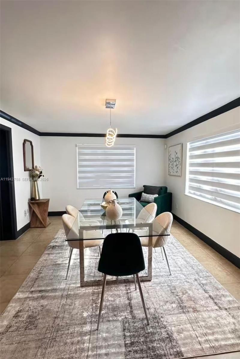 747 E 19th St, Hialeah, FL 33013 Photo