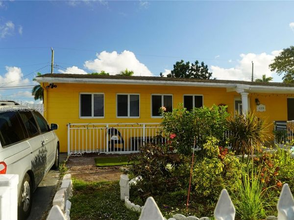 4370 NW 174th Dr, Unit 2, Miami Gardens, FL 33055