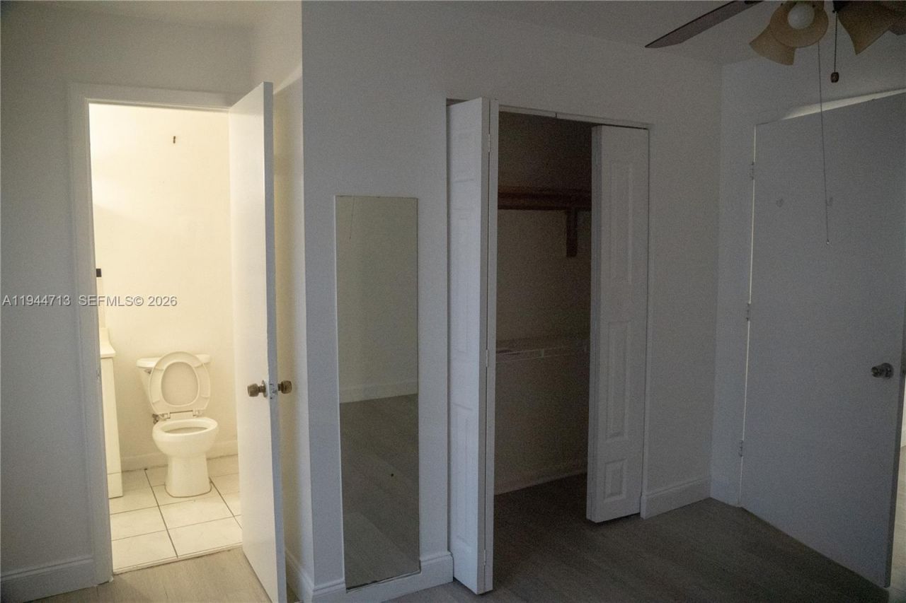 4370 NW 174th Dr, Unit 2, Miami Gardens, FL 33055 Photo