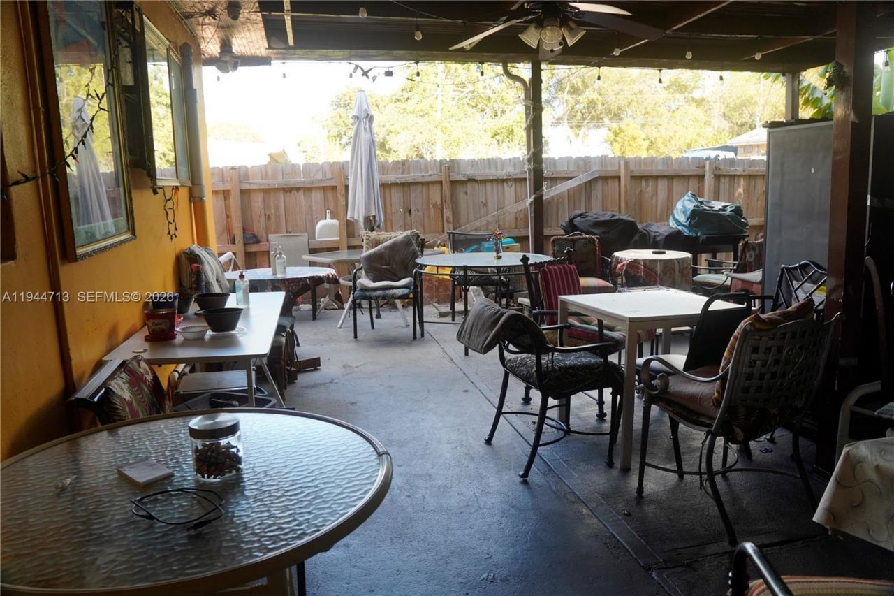 4370 NW 174th Dr, Unit 2, Miami Gardens, FL 33055 Photo