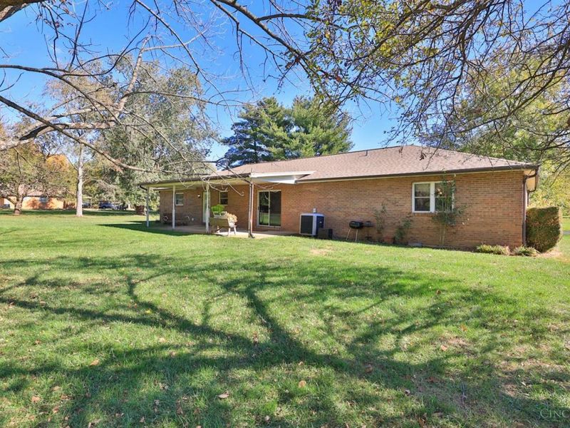 16 Lorelei Drive, Perry Twp, OH 45118 Photo 21