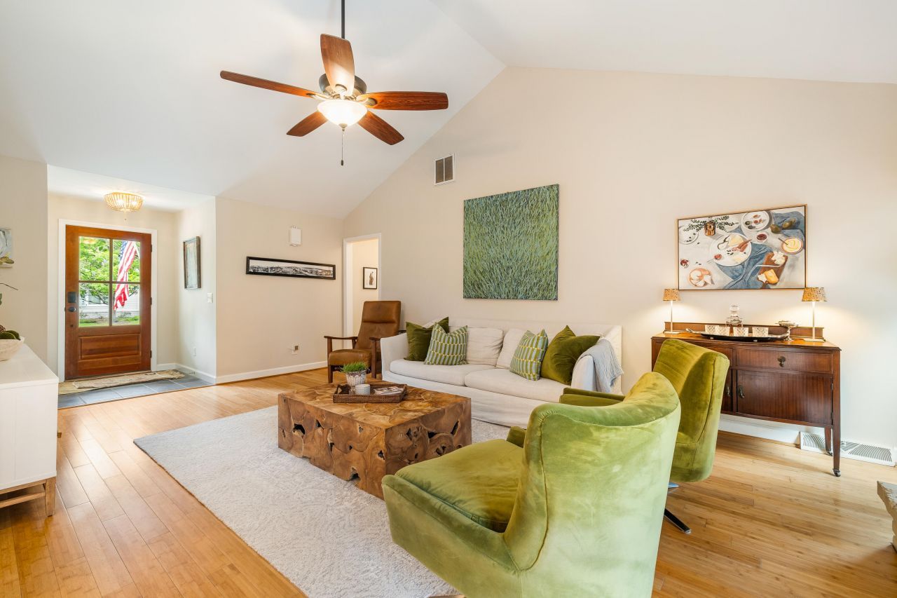 1107 Port Harbor Court Photo 10