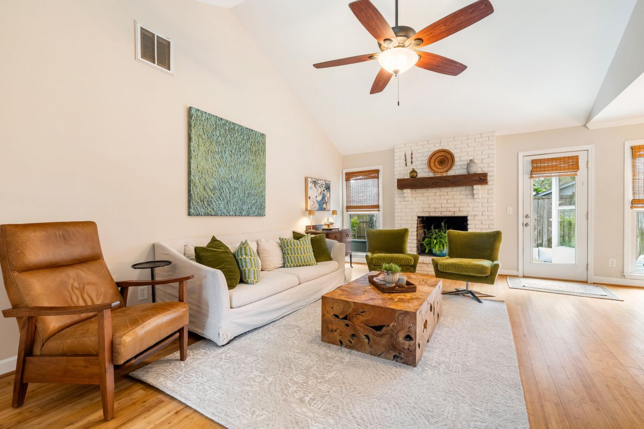 1107 Port Harbor Court Photo 9