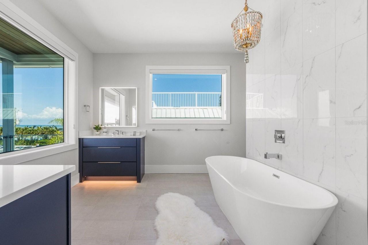 870 N Shore Drive, Anna Maria, FL 34216 Photo