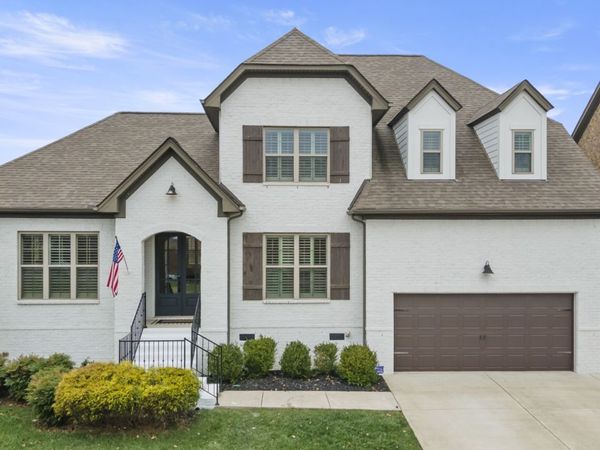 2293 Coppergate Way, Thompsons Station, TN 37179