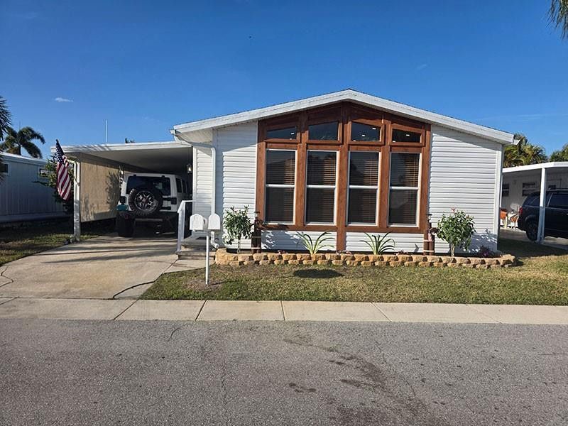 4300 SE Saint Lucie Boulevard, Unit 70, Stuart, FL 34997 Photo