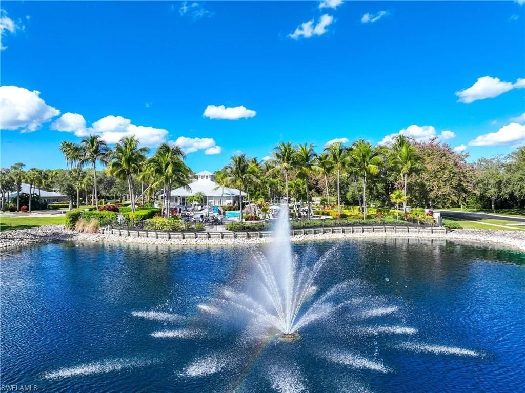 7930 Mahogany Run Ln, Unit 811, Naples, FL 34113 Photo