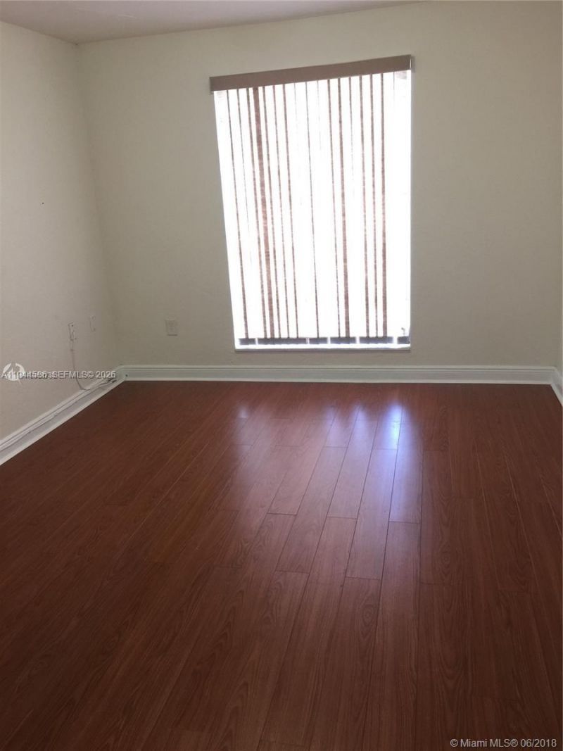 9403 SW 76th St, Unit Y28, Miami, FL 33173 Photo